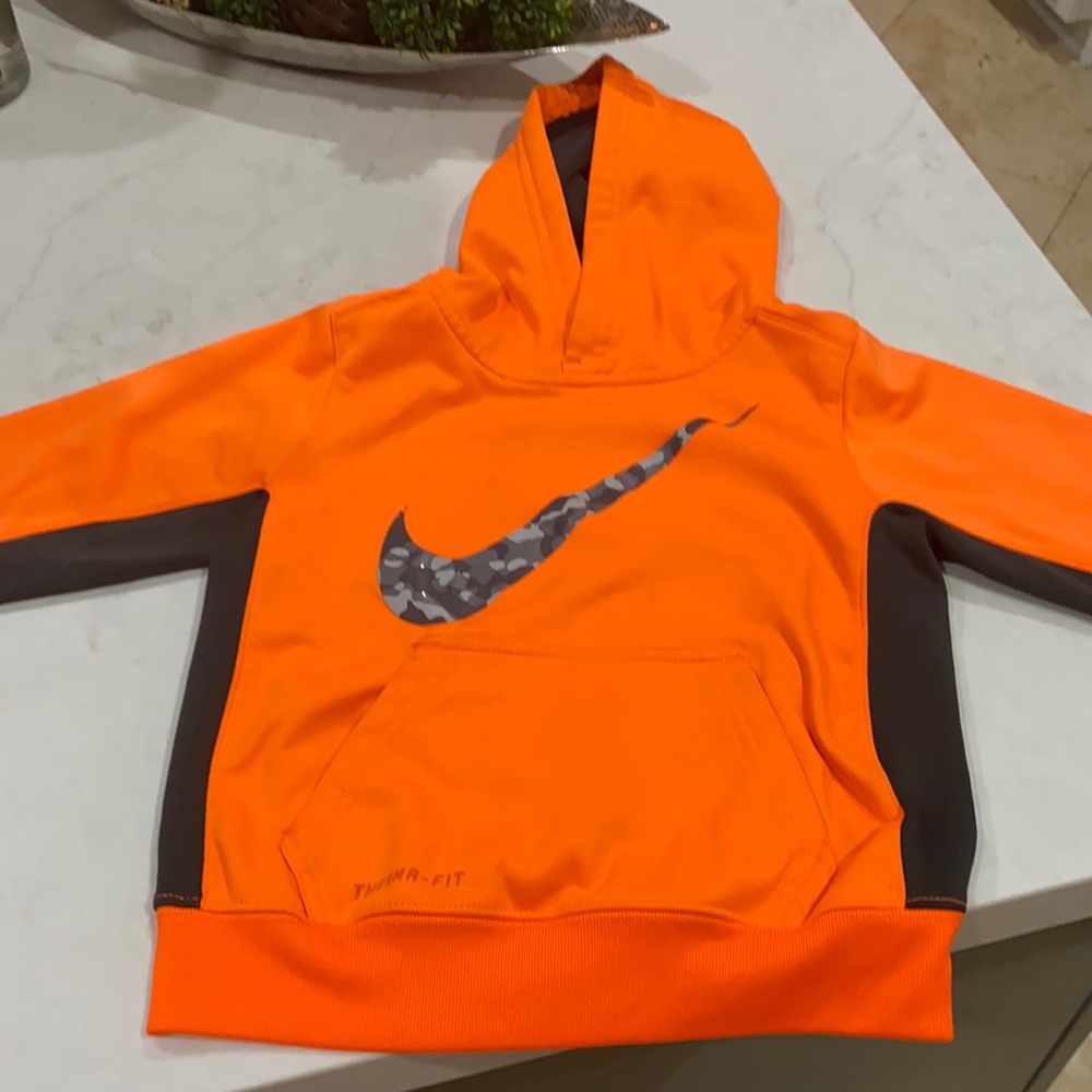 Nike pullover